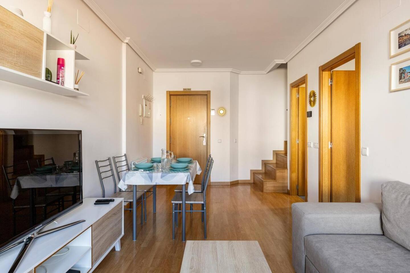 Apartamento Familiar Con Piscina Licencia 14721 Camarma de Esteruelas Bagian luar foto
