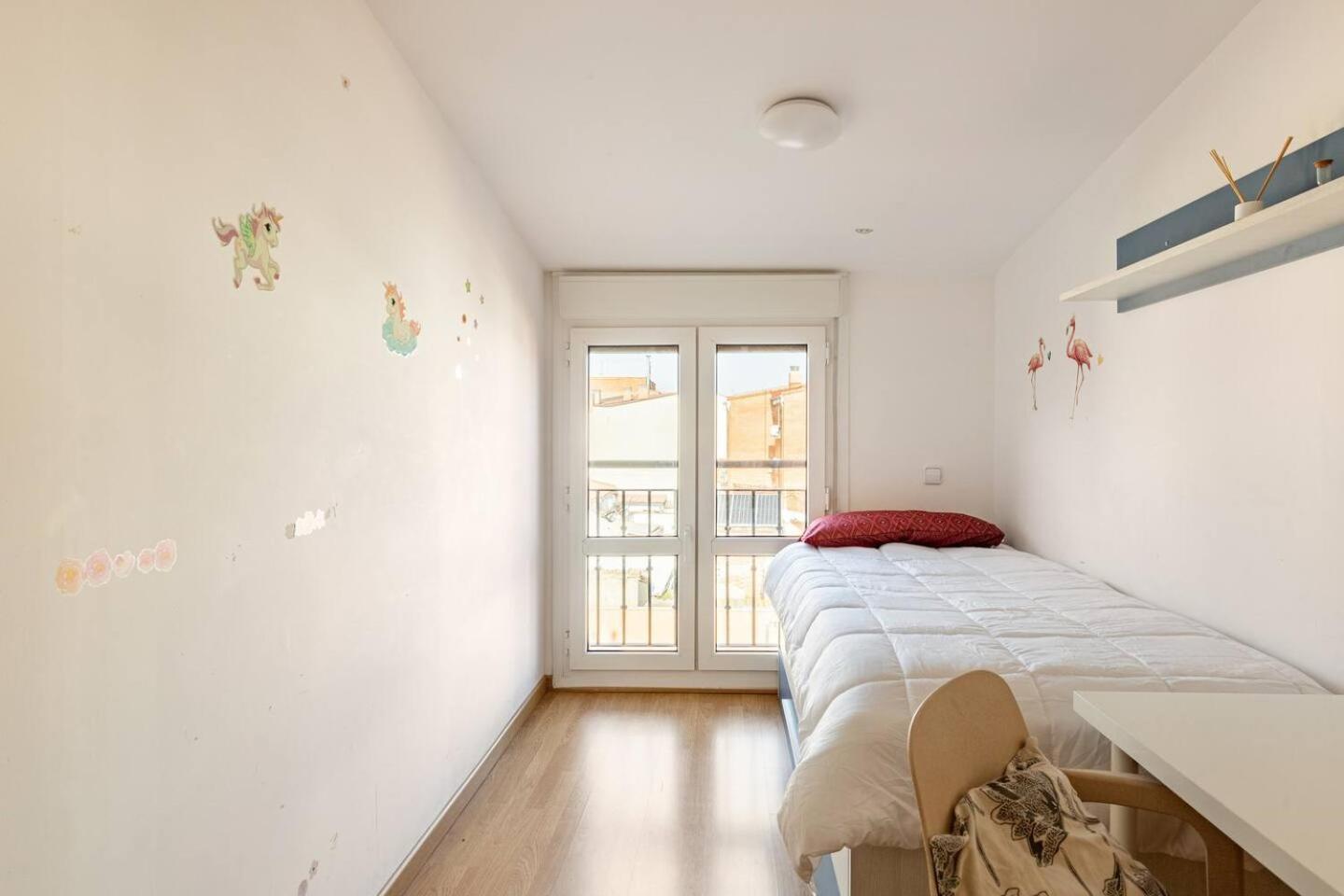 Apartamento Familiar Con Piscina Licencia 14721 Camarma de Esteruelas Bagian luar foto